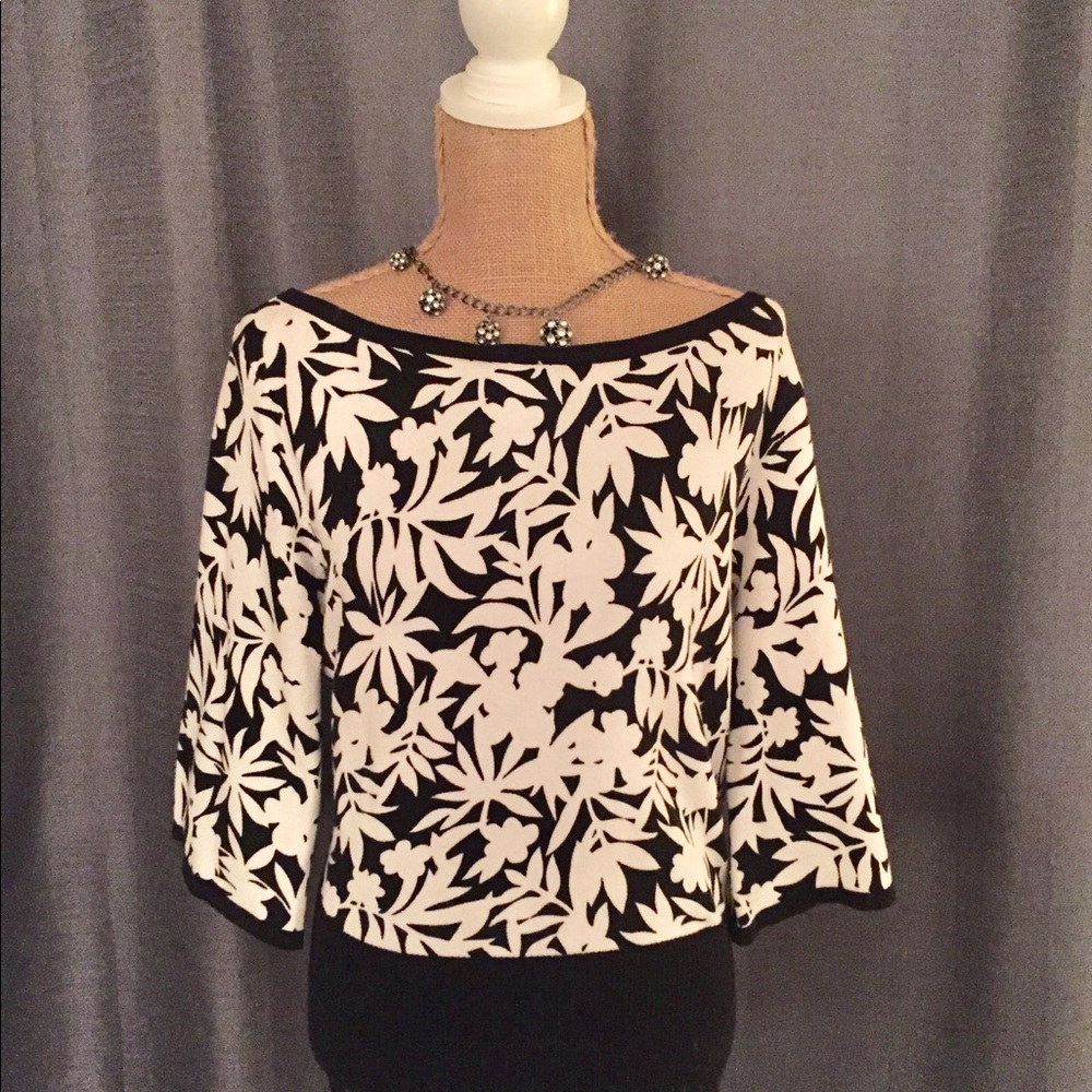 B. Moss Tailor collection sweater